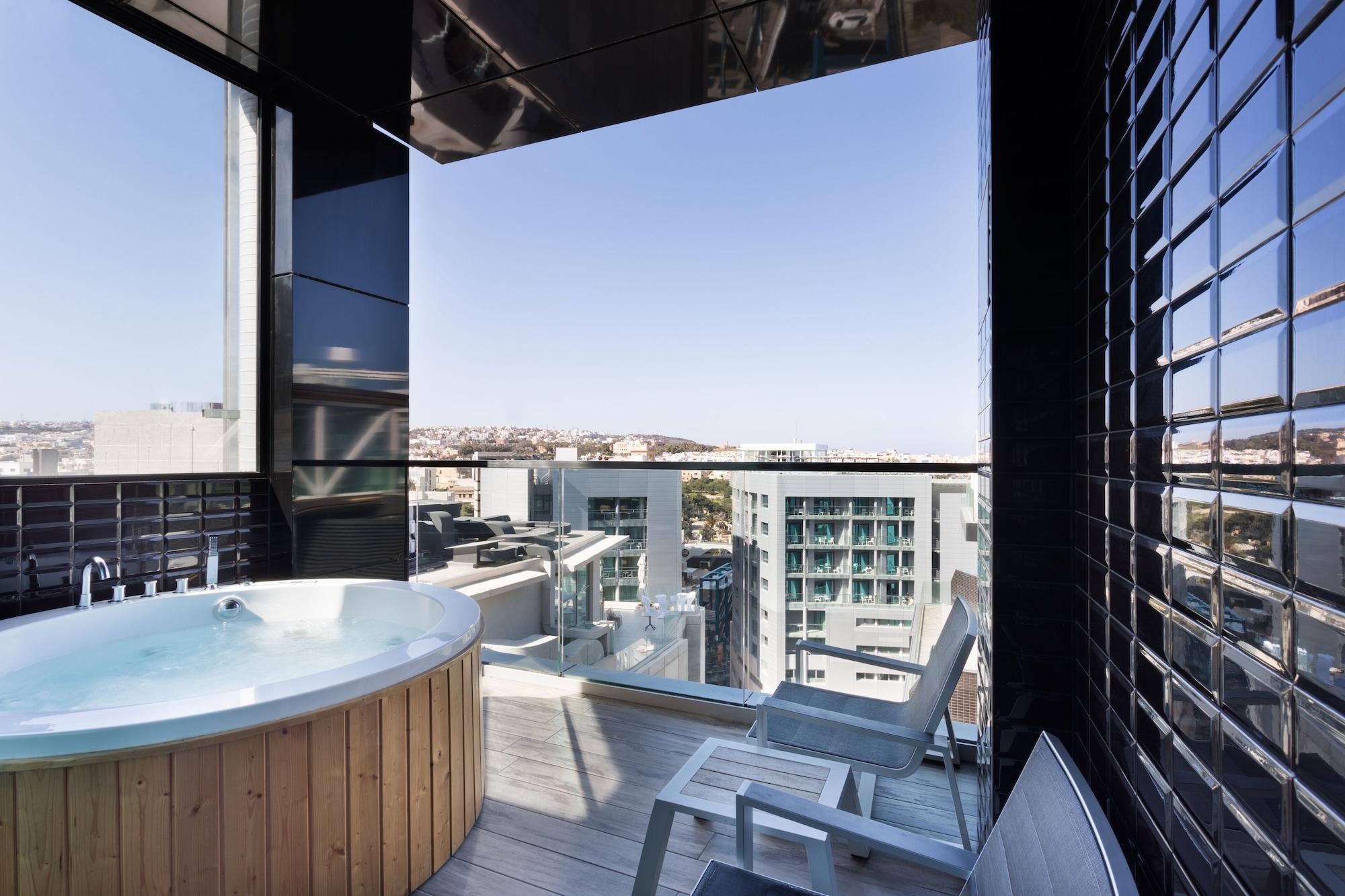 Hugo's Boutique - Adults Only Hotel 4*
